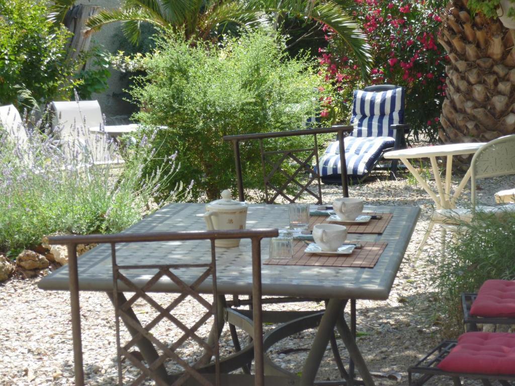 La Maison Des Palmiers Homps  Exteriér fotografie
