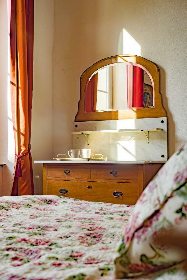 La Maison Des Palmiers Homps  Exteriér fotografie